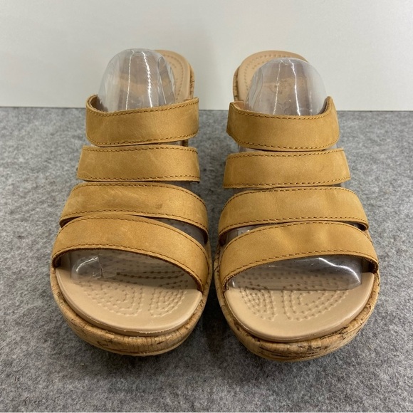 CROCS Tan Leather Like New Strappy Cork Wedges Women’s Size 9 - Picture 4 of 13